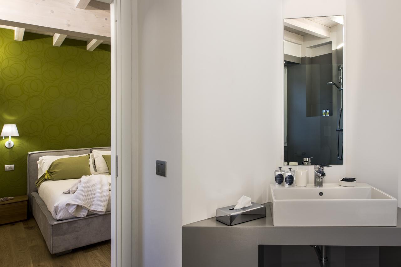 Manzoni 124 Bed&Relax Bed & Breakfast Esine Luaran gambar
